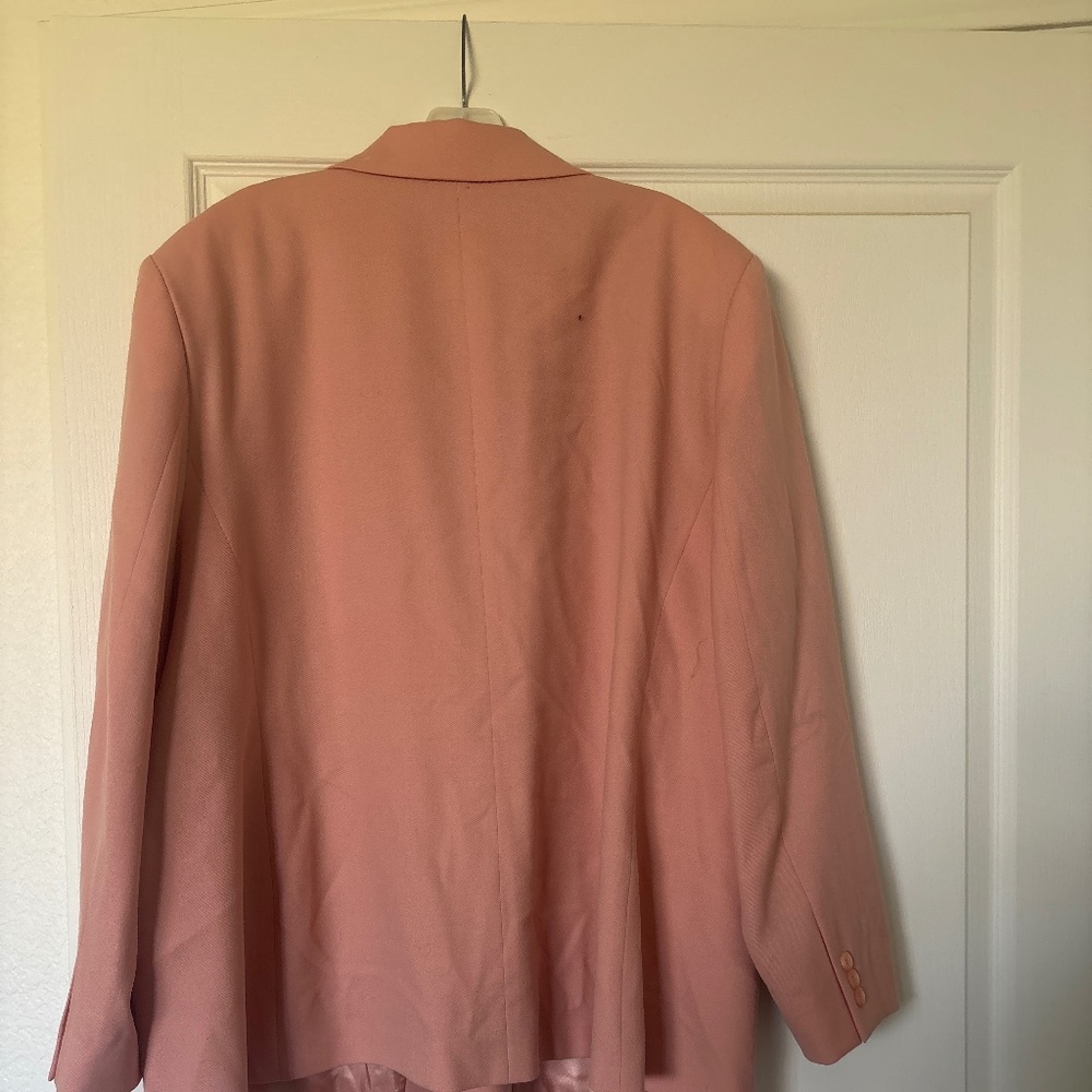 Pendleton Peach Blazer - Picture 2 of 3